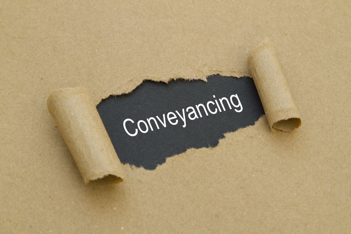 conveyancing in Camp Hill and Coorparoo and Carina.